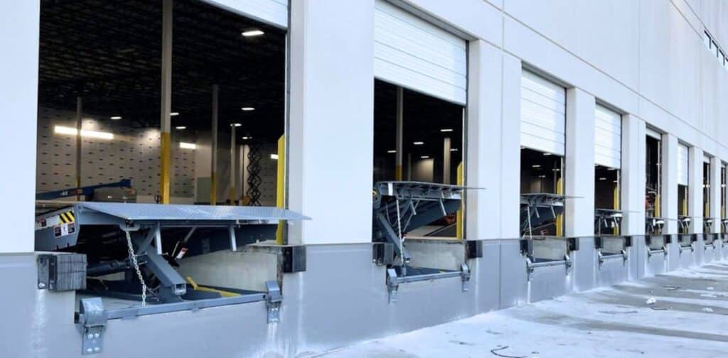 commercial loading dock levelers